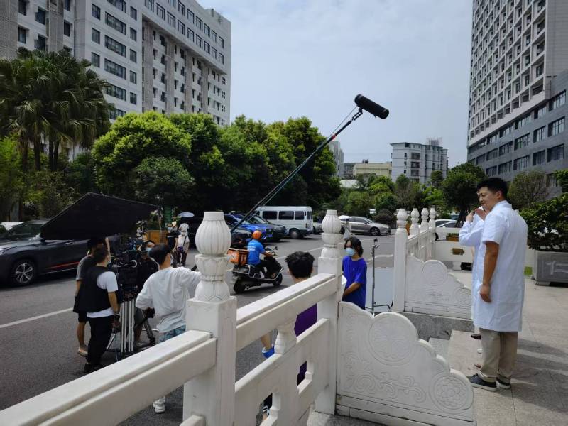 子长县广告片拍摄公司低成本实现高规格制作的诀窍